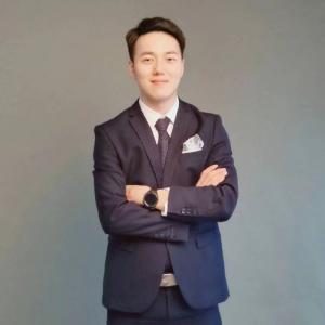 西语讲师——Wu